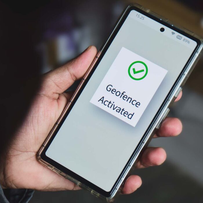 Timbratura da app e privacy- perché scegliere il geofencing