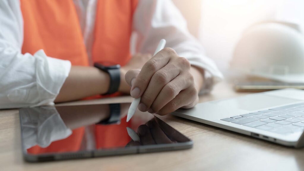 Come monitorare i dipendenti nei cantieri